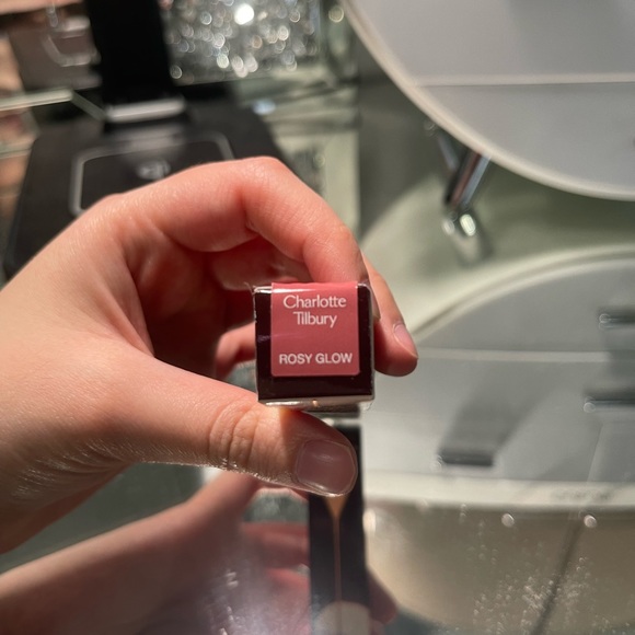 Charlotte Tilbury Collagen Lip Bath Gloss - Picture 3 of 3